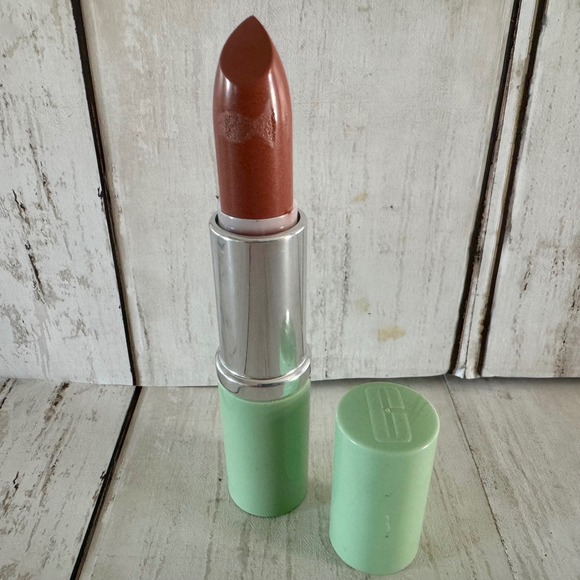 Clinique Other - Clinique 20 Rose Spectrum High Impact SPF 15 Lipstick Pink Shimmer Green Case